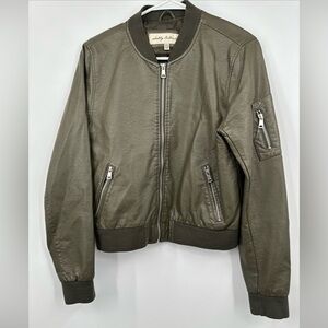 Sebby Collection Women’s Sz M Faux Leather Moto Full Zip Jacket